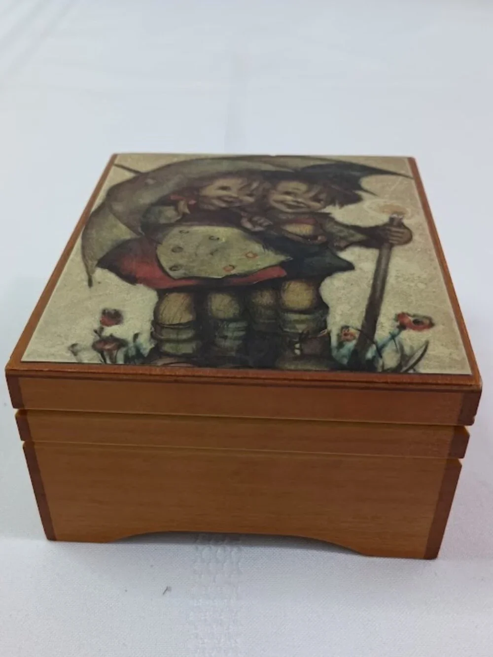 Vintage Reuge Music Box with Hummel Style Illustration
